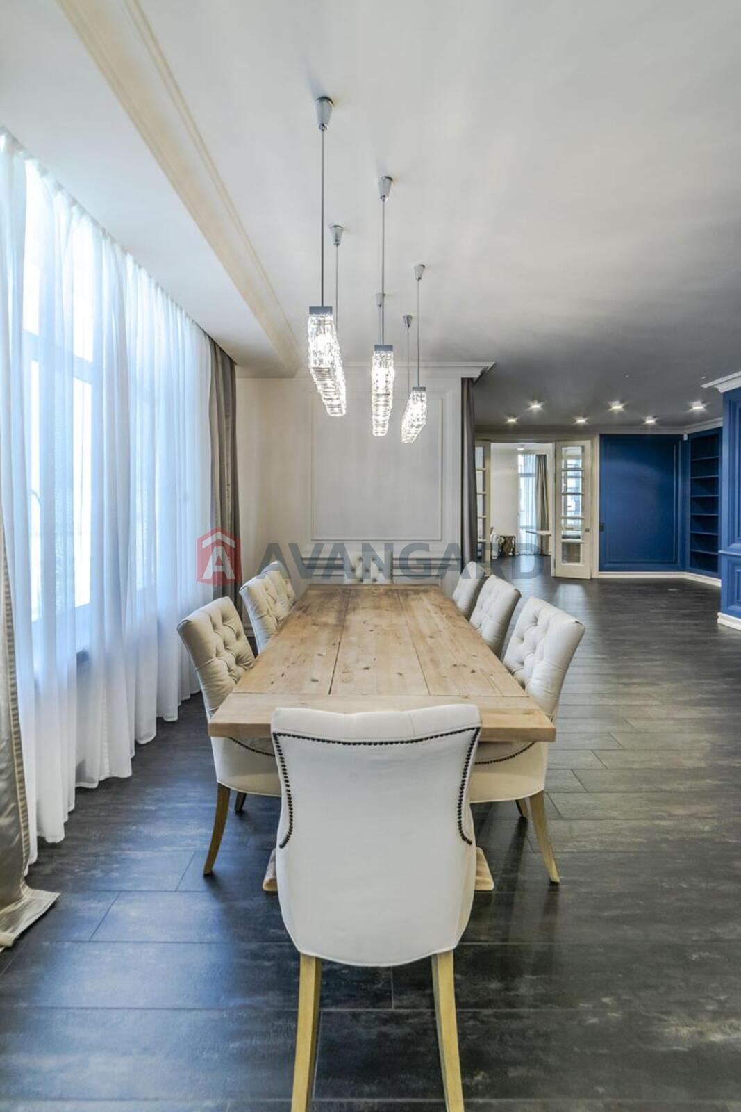 6 ��. ��������, 660/179/32 ��. �., 8/9 ������ ���� 4