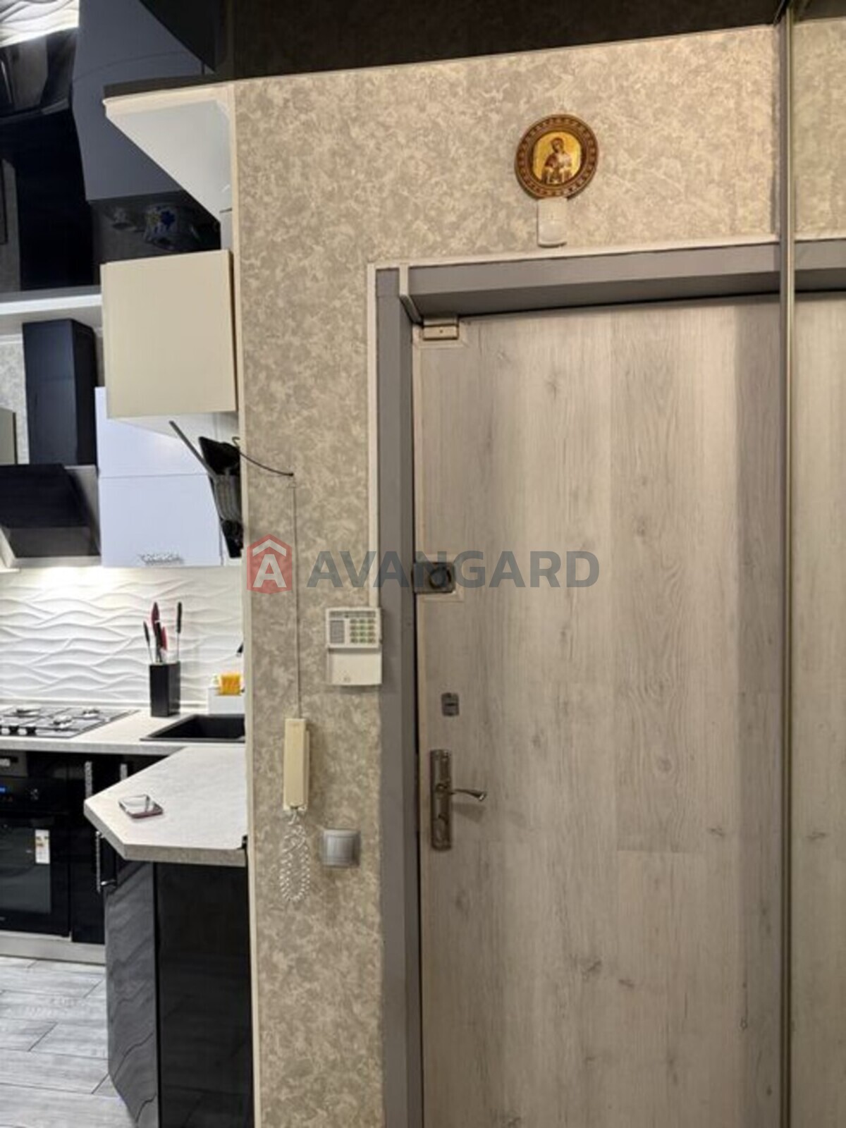 3 ��. ��������, 62/-/9 ��. �., 9/9 ������ ���� 9