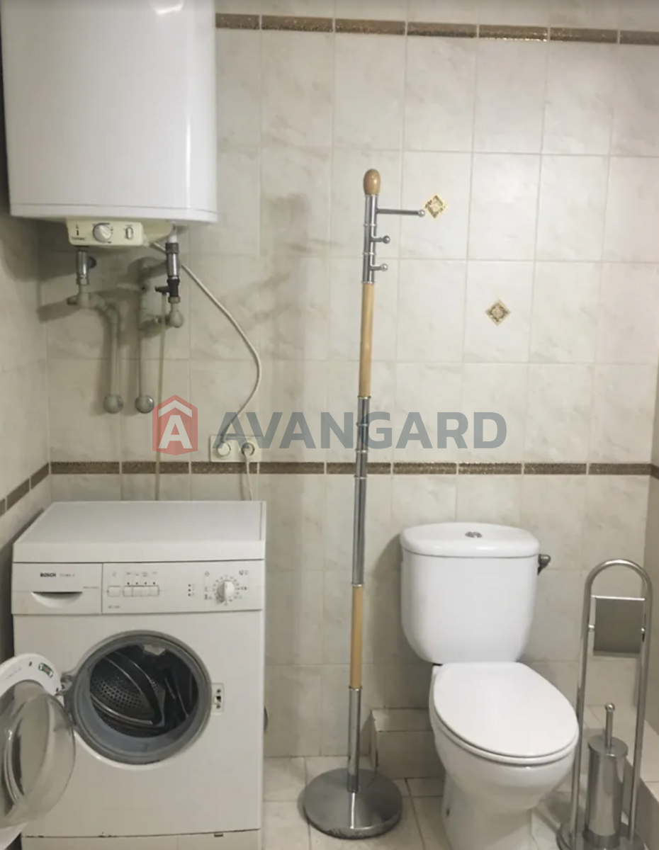 3 . , 69/48/8 . ., 8/10   3