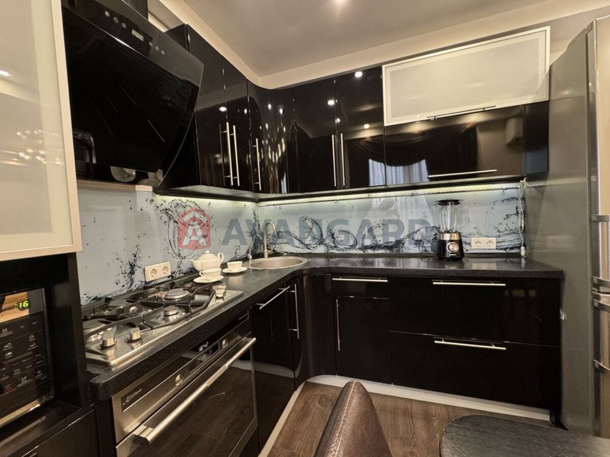 3 . , 72/-/9 . ., 7/9   4