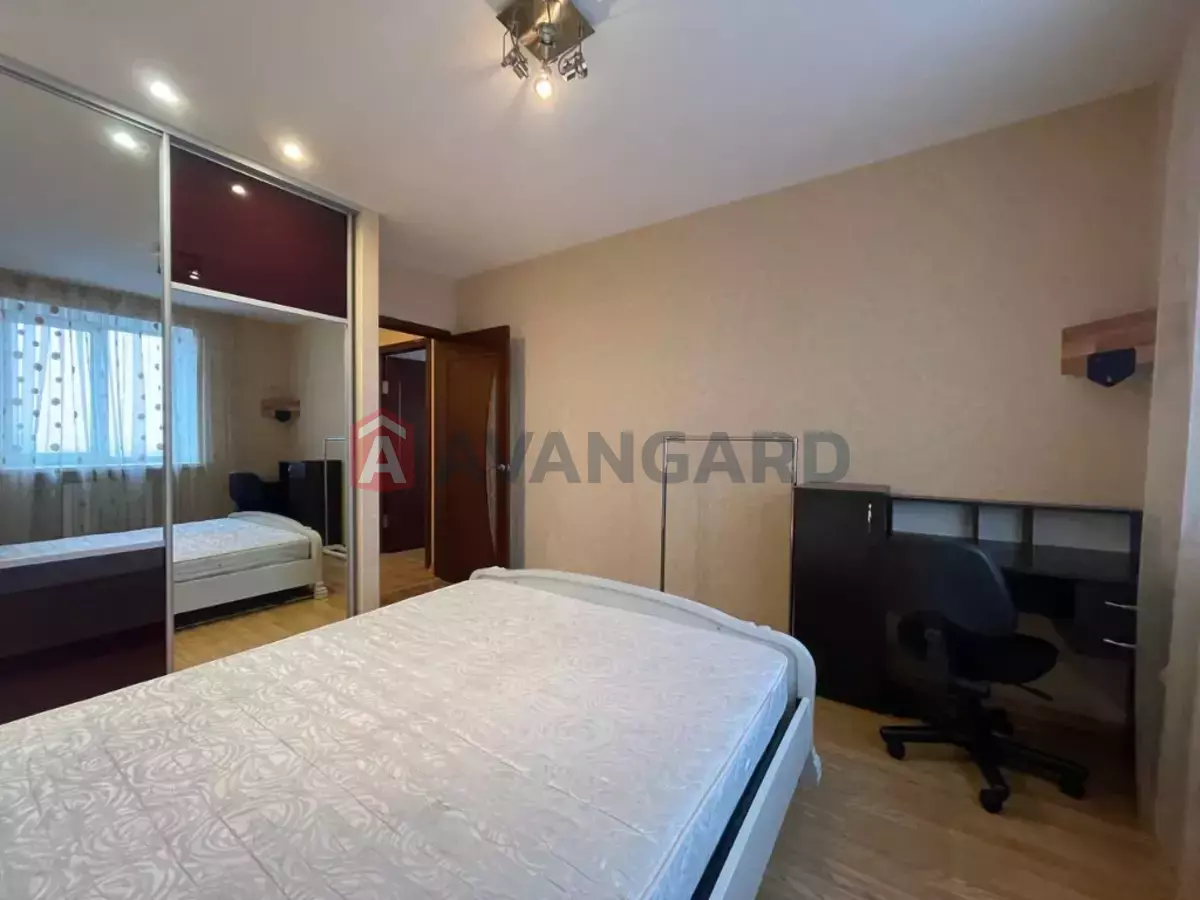 3 ��. ��������, 69/29/31 ��. �., 6/9 ������ ���� 12