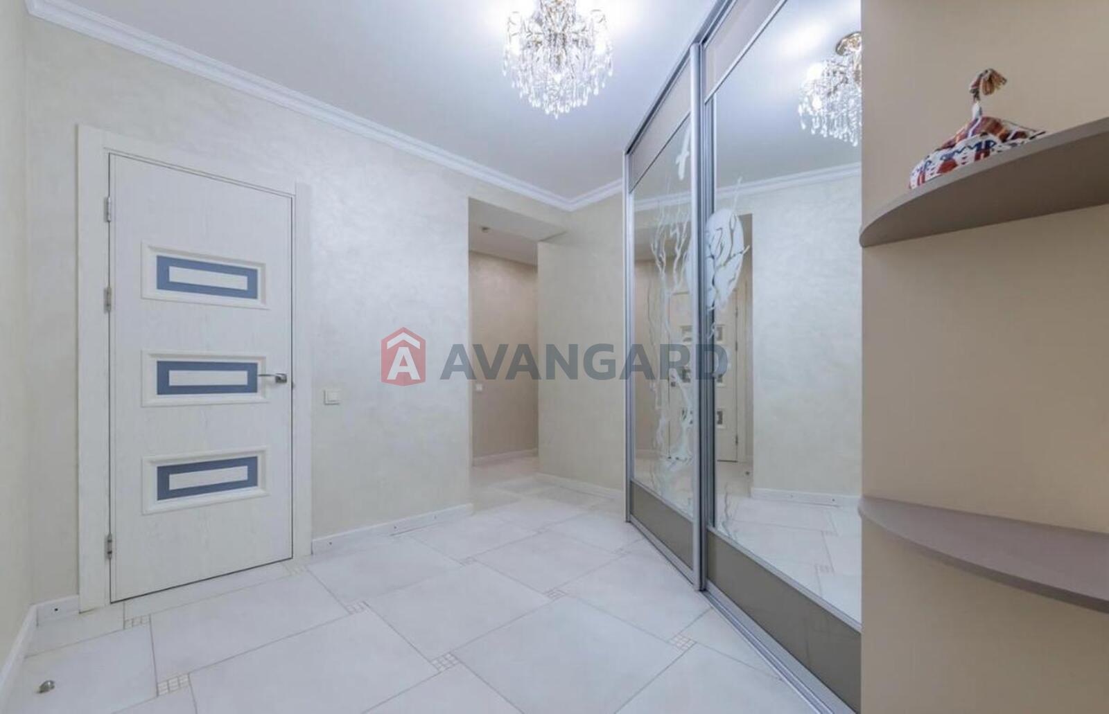 4 ����. ��������, 95/65/20 ��. �., 5/6 ���� ���� 5