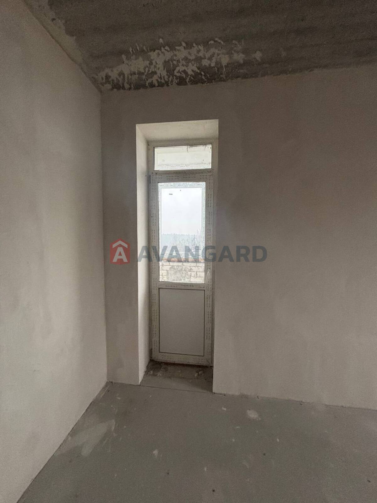 2 ��. ��������, 61,7/32,9/15 ��. �., 5/9 ������ ���� 2