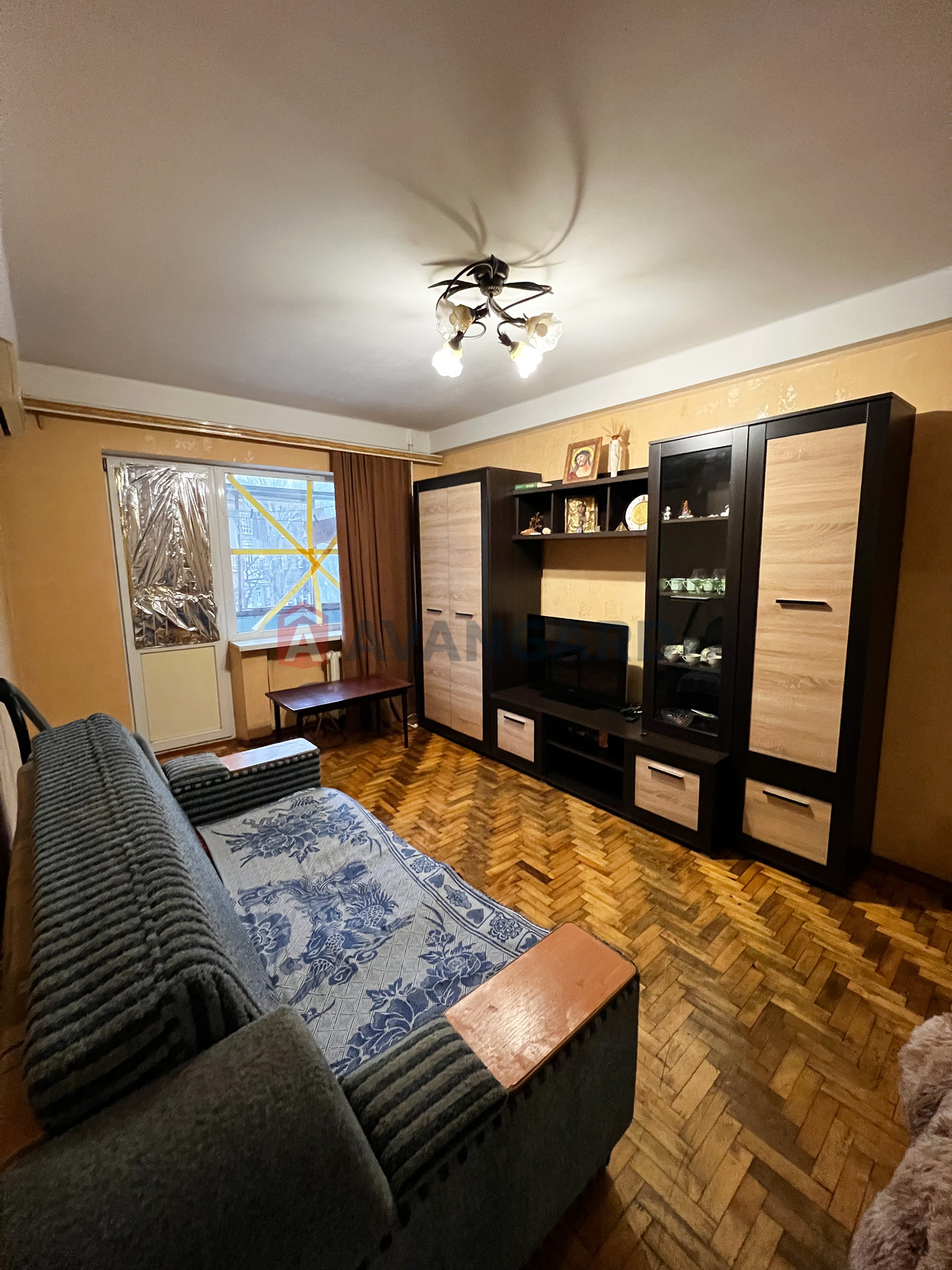 2 ��. ��������, 41/-/6 ��. �., 4/5 ������ ���� 1