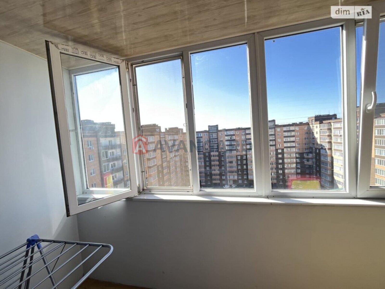 3 ��. ��������, 107/27/36 ��. �., 9/11 ������ ���� 12