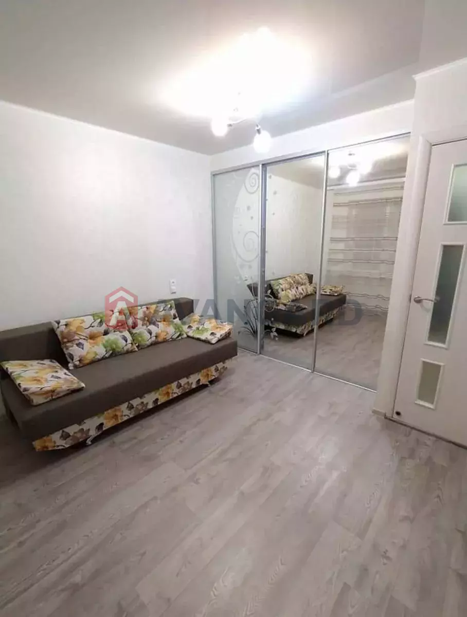 1 ��. ��������, 23/-/5 ��. �., 1/9 ������ ���� 6