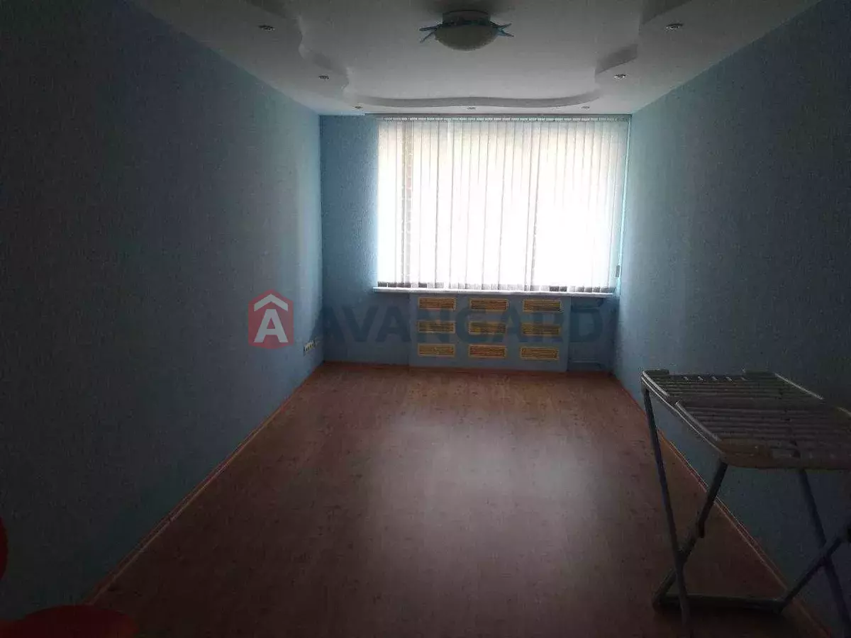 3 ����. ��������, 92/-/16 ��. �., 2/5 ���� ���� 12