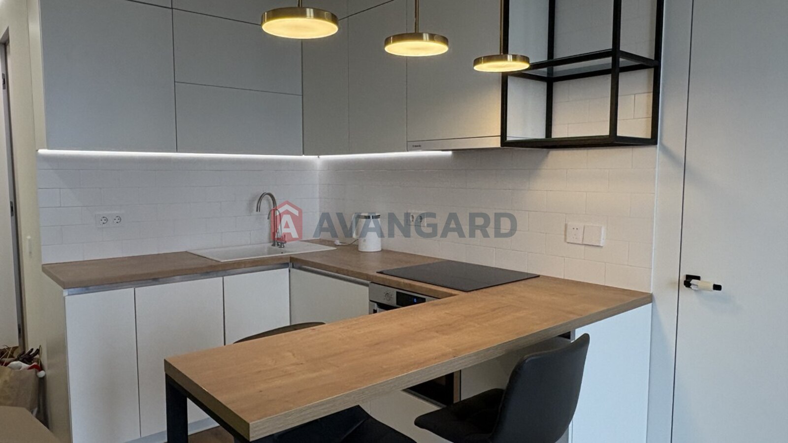 2 ��. ��������, 48,5/12,8/21,2 ��. �., 18/26 ������ ���� 3