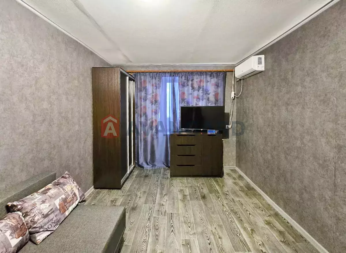 2 ��. ��������, 43/28/6 ��. �., 3/5 ������ ���� 2