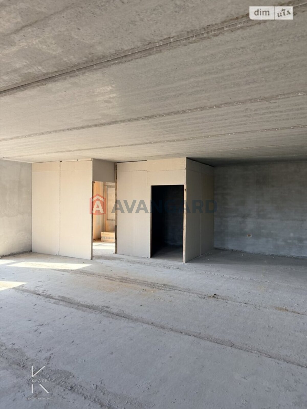 3 ��. ��������, 91/45/14 ��. �., 3/5 ������ ���� 5