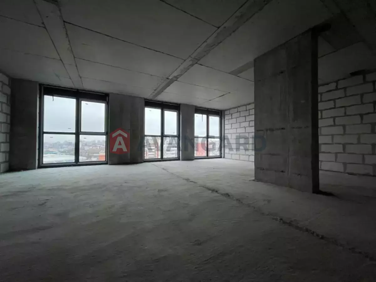 3 ����. ��������, 73/-/- ��. �., 15/24 ���� ���� 5