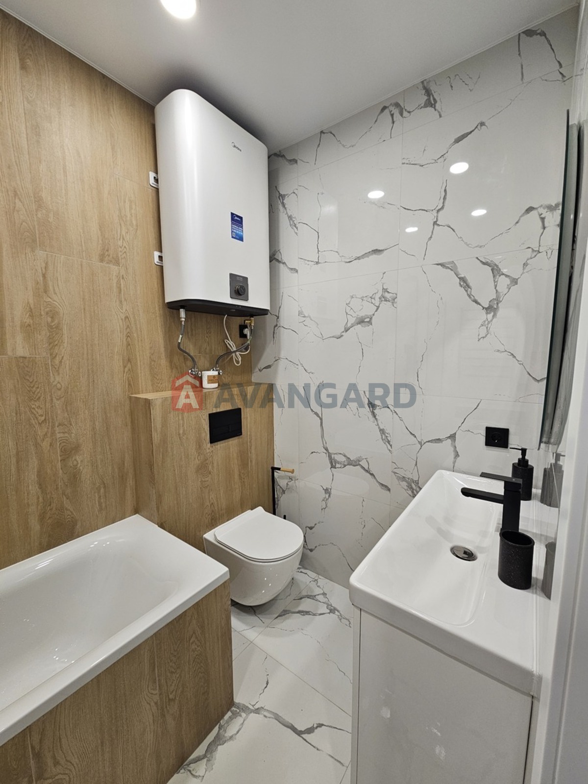 1 ��. ��������, 43/13/23 ��. �., 15/20 ������ ���� 11