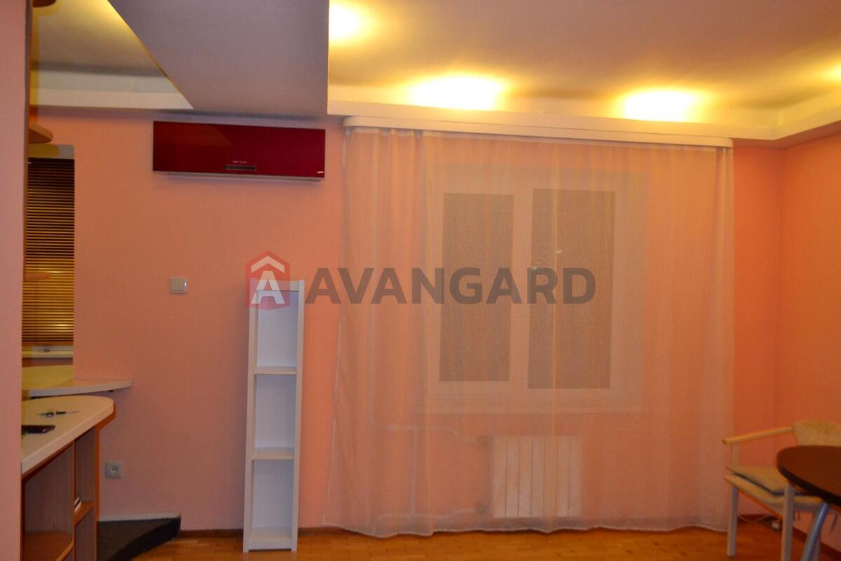 2 ��. ��������, 46 / 22 / 18 ��. �., 4/9 ������ ���� 2