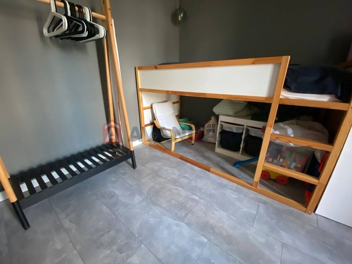 2 ��. ��������, 55/37/12 ��. �., 3/3 ������ ���� 4