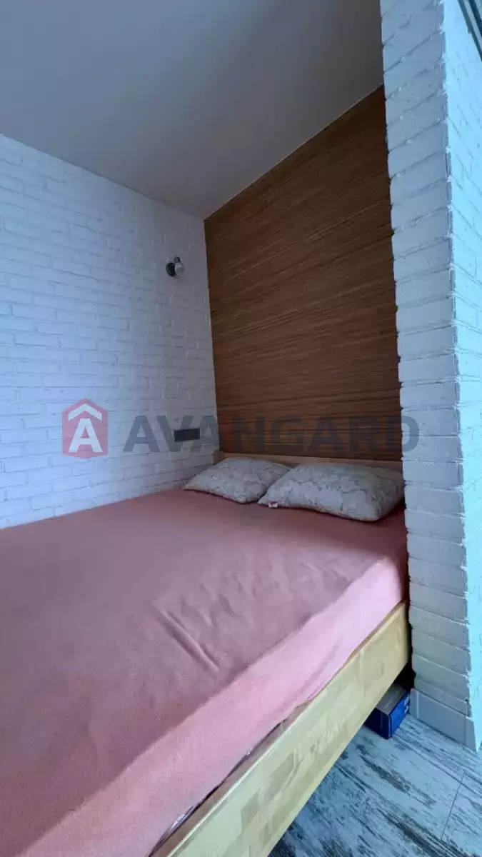 1 ��. ��������, 21/-/- ��. �., 9/9 ������ ���� 4