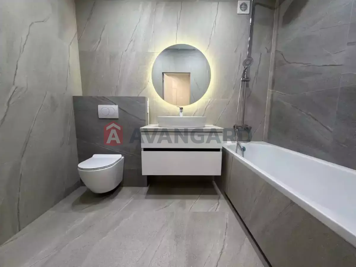 1 ��. ��������, 49/15/20 ��. �., 4/10 ������ ���� 16