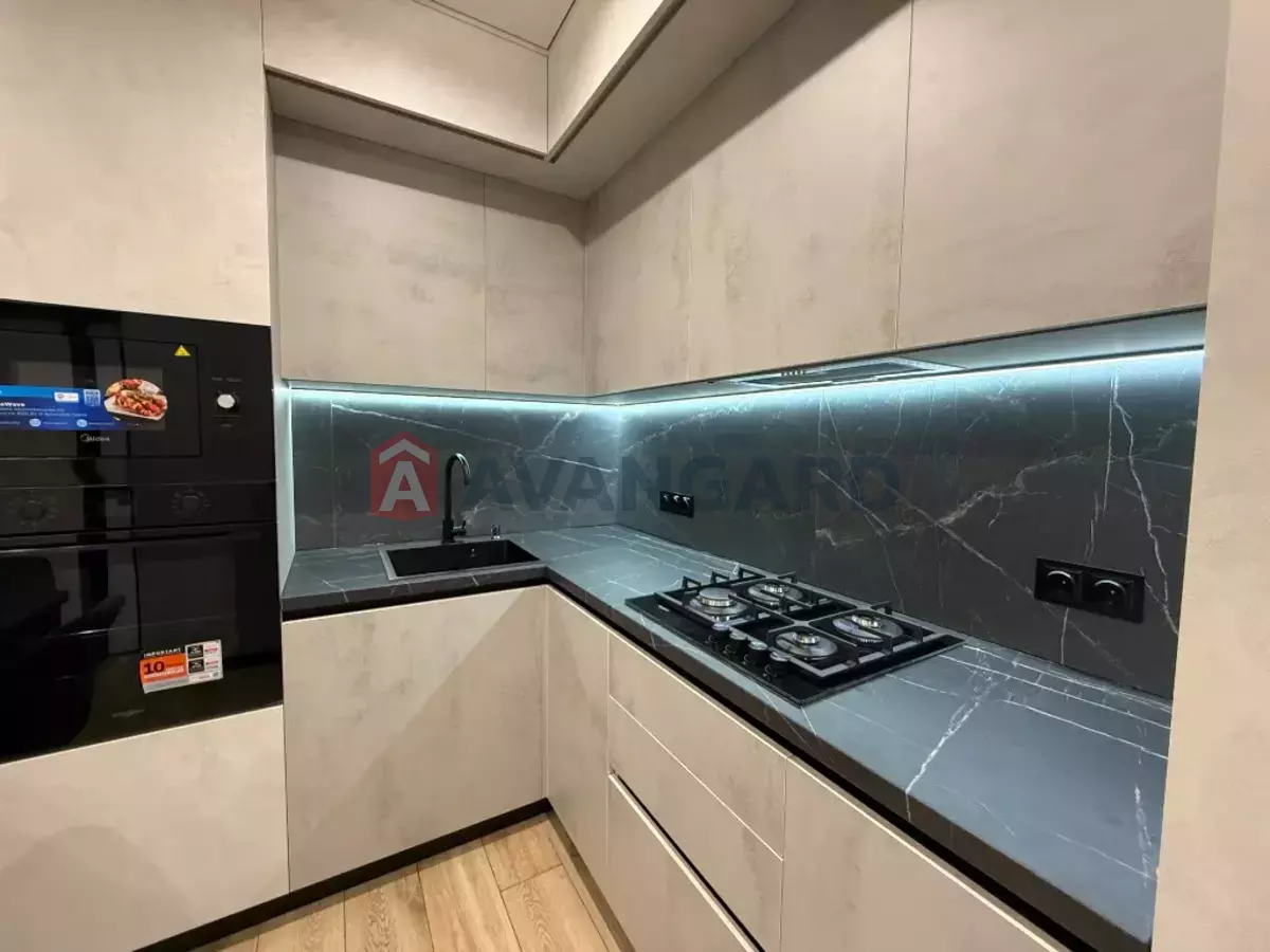 2 ��. ��������, 55/-/20 ��. �., 4/10 ������ ���� 9