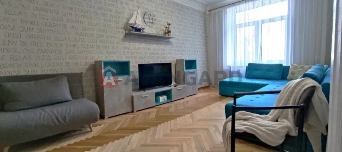 2 ��. ��������, 54/-/7 ��. �., 2/5 ������ ���� 6