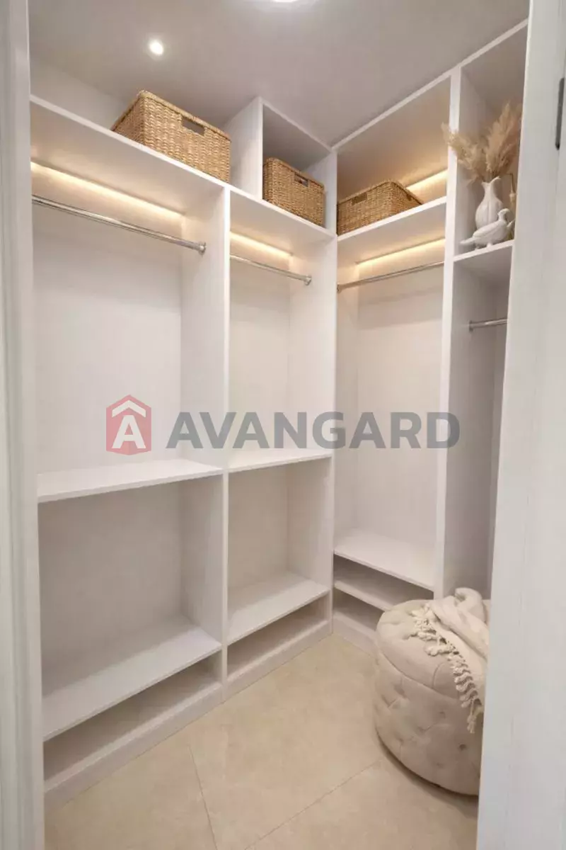 3 ��. ��������, 78/-/25 ��. �., 14/21 ������ ���� 22