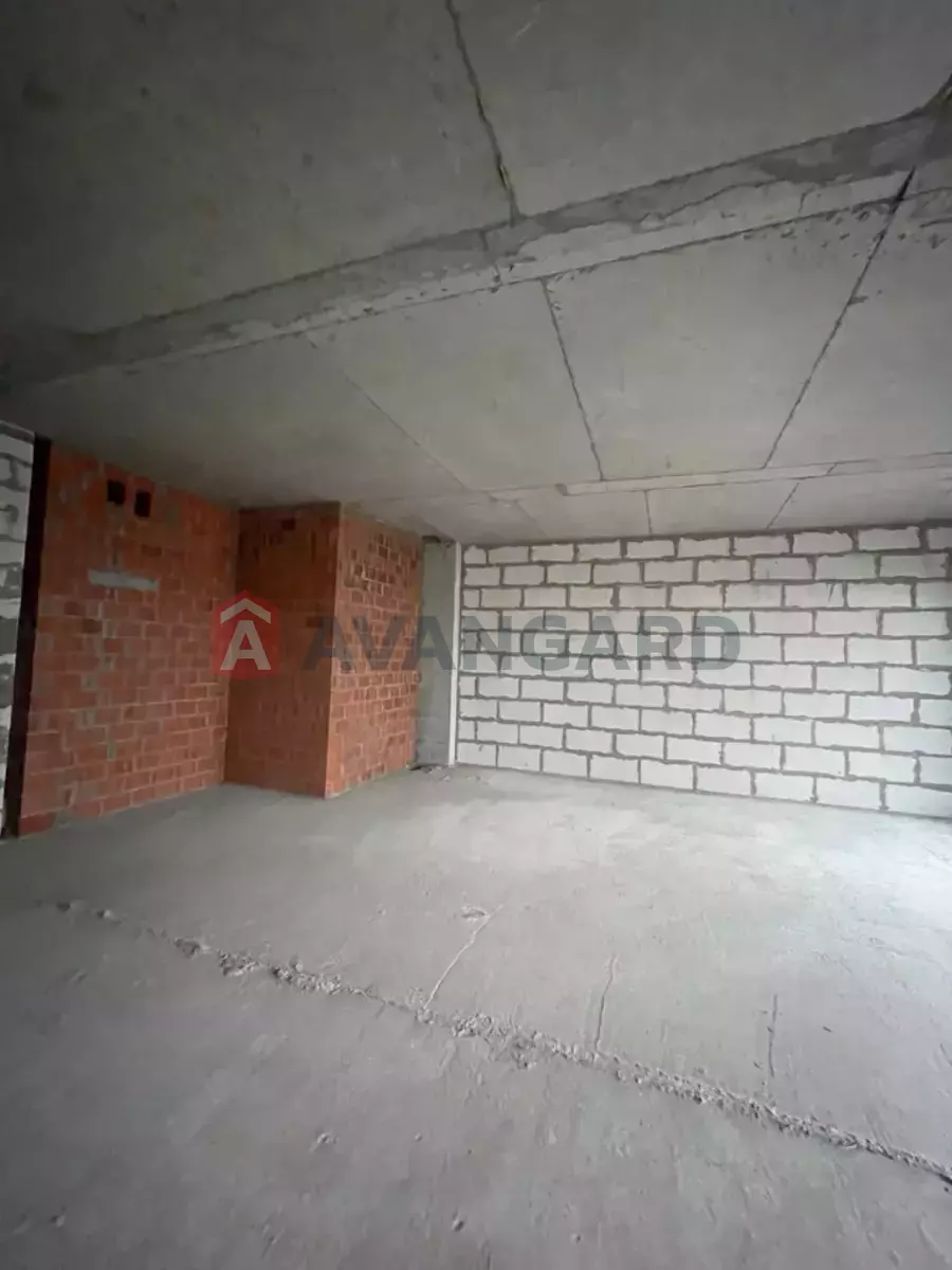 3 ����. ��������, 73/-/- ��. �., 15/24 ���� ���� 4