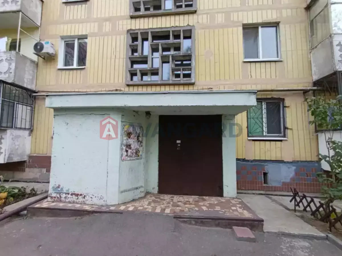 2 . , 47/27/7 . ., 9/9   24