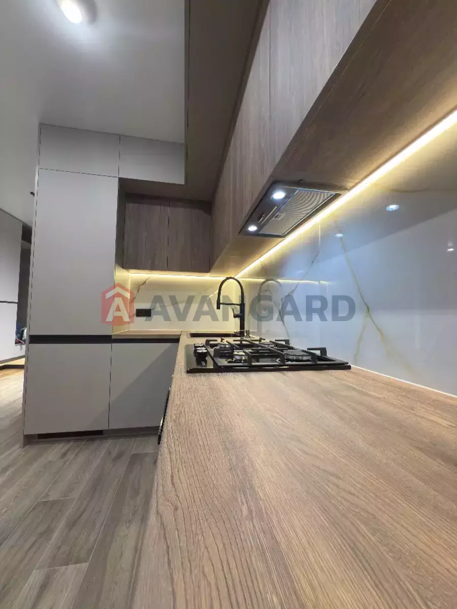 3 ��. ��������, 65/28/12 ��. �., 7/10 ������ ���� 3