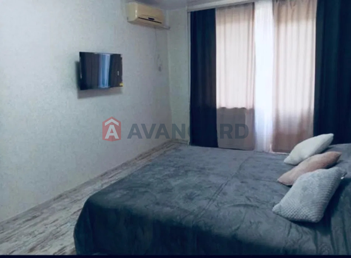 1 ��. ��������, 32/17/7 ��. �., 1/5 ������ ���� 1