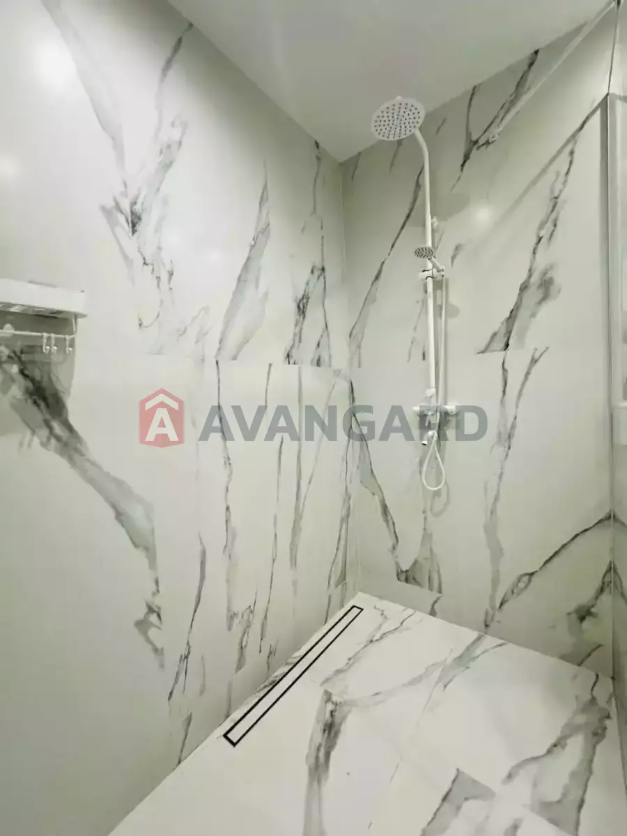 3 ��. ��������, 65/40/9 ��. �., 8/9 ������ ���� 15