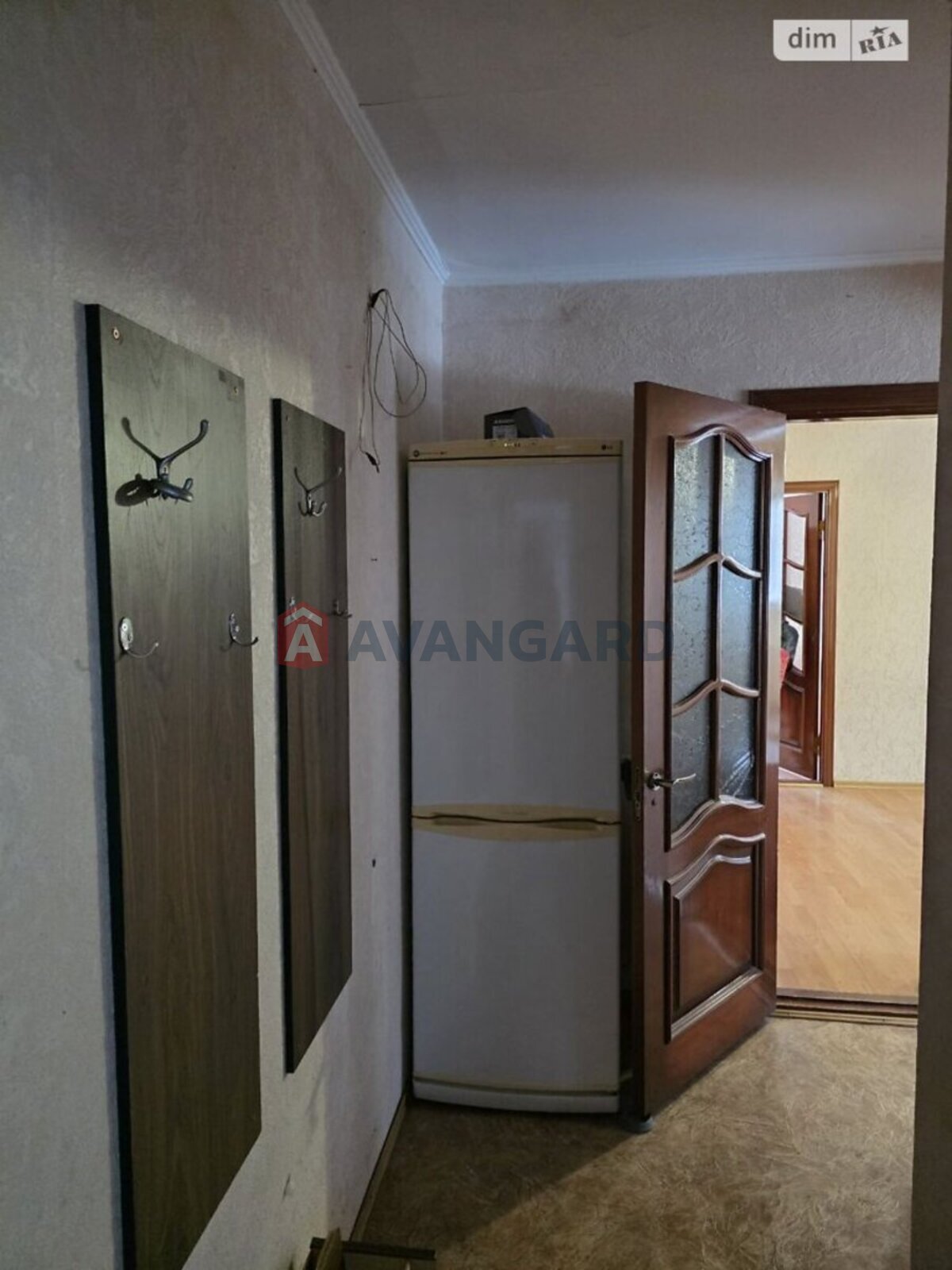 3 ��. ��������, 43/28/6 ��. �., 2/2 ������ ���� 8