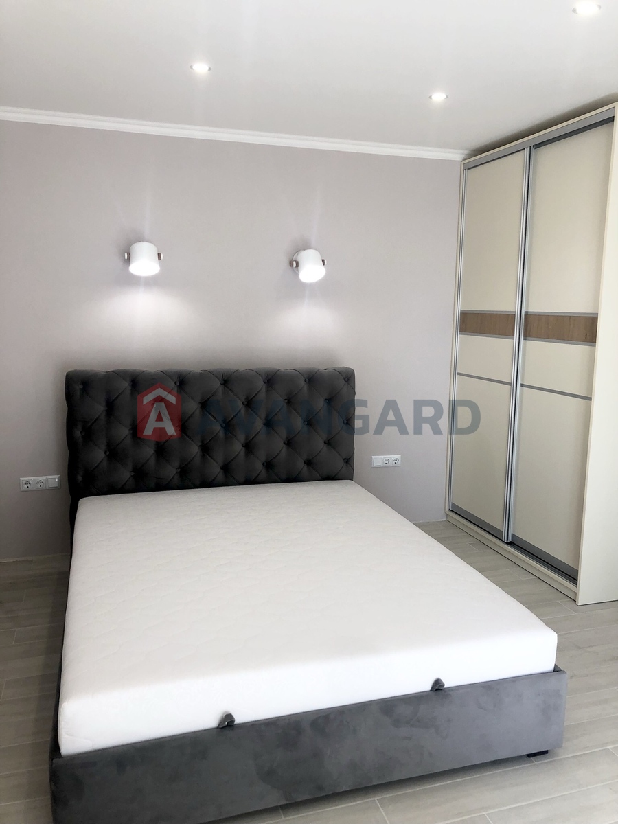 1 ��. ��������, 45/23/11 ��. �., 4/12 ������ ���� 10