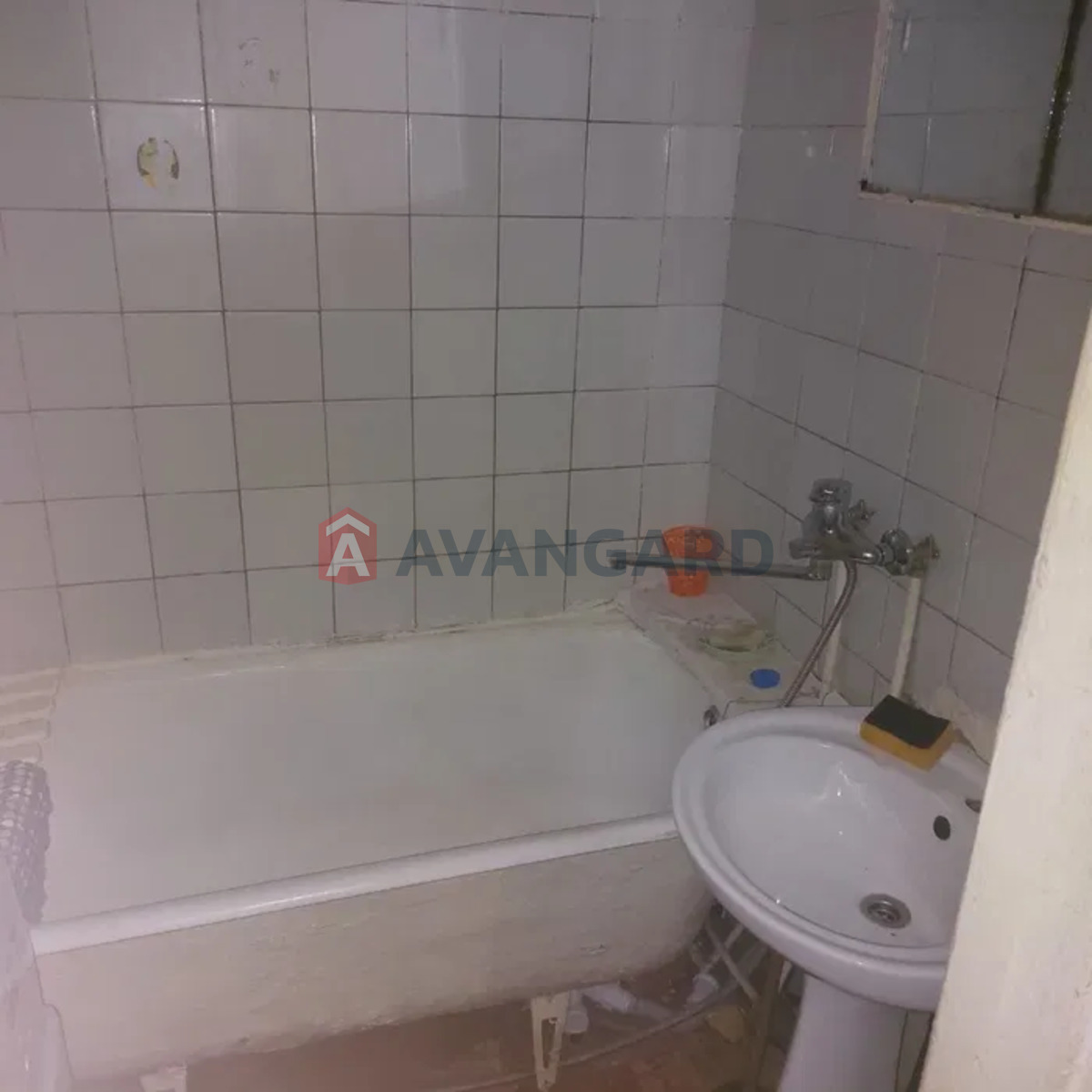 3 ��. ��������, 64/-/9 ��. �., 5/9 ������ ���� 5