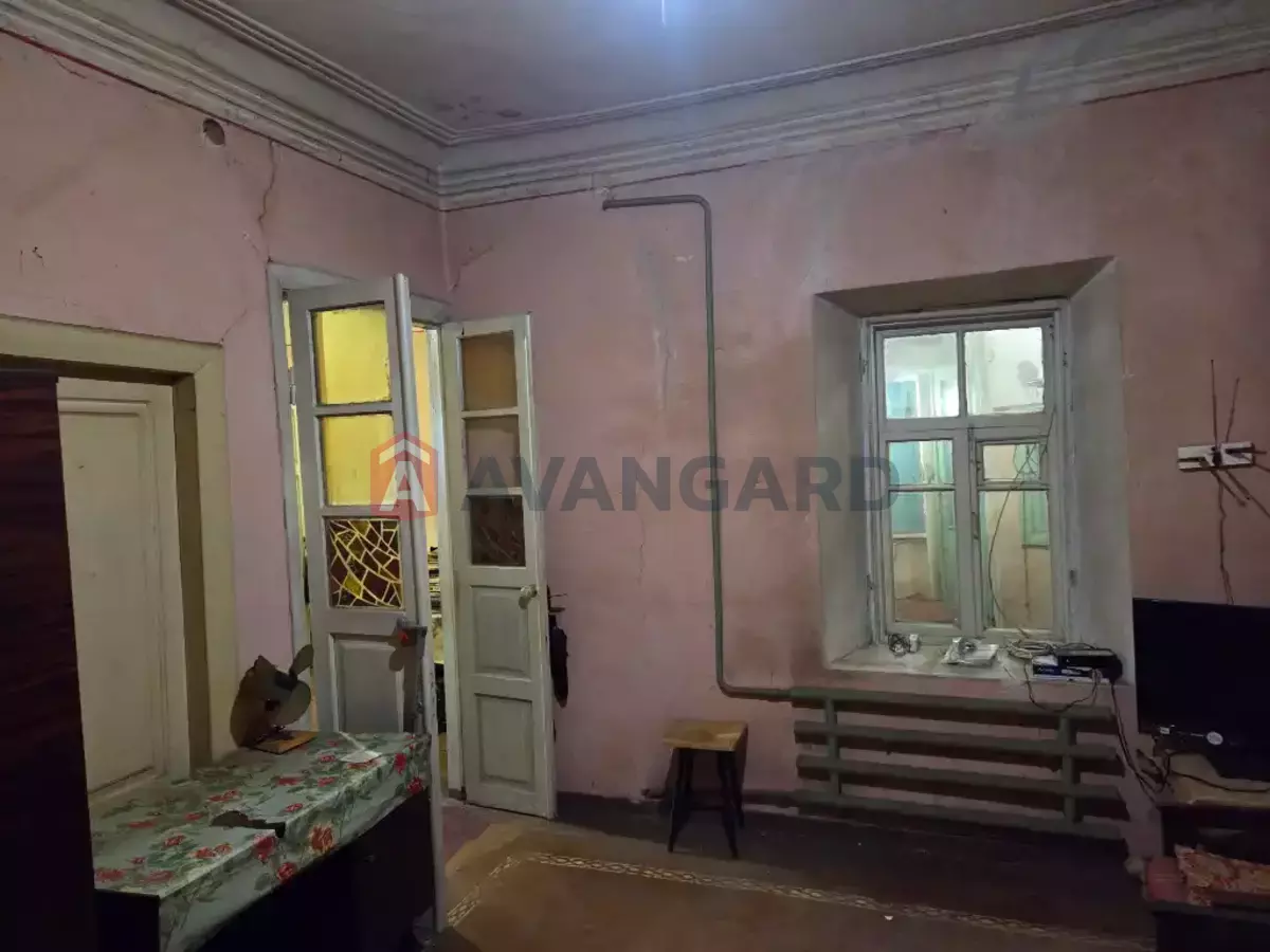 3 ��. ��������, 67/40/7 ��. �., 1/2 ������ ���� 7