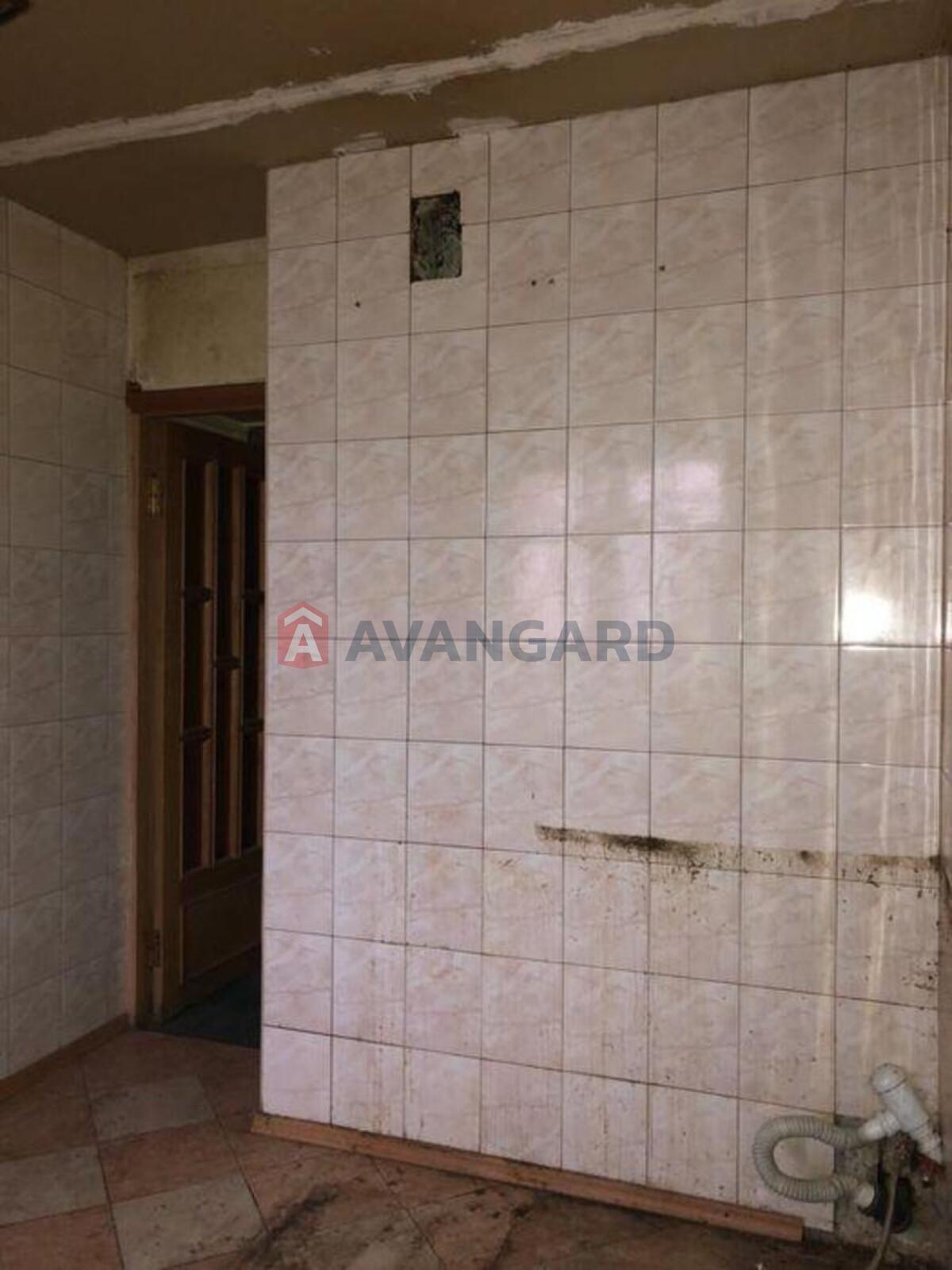 1 ��. ��������, 39/-/6 ��. �., 7/9 ������ ���� 14