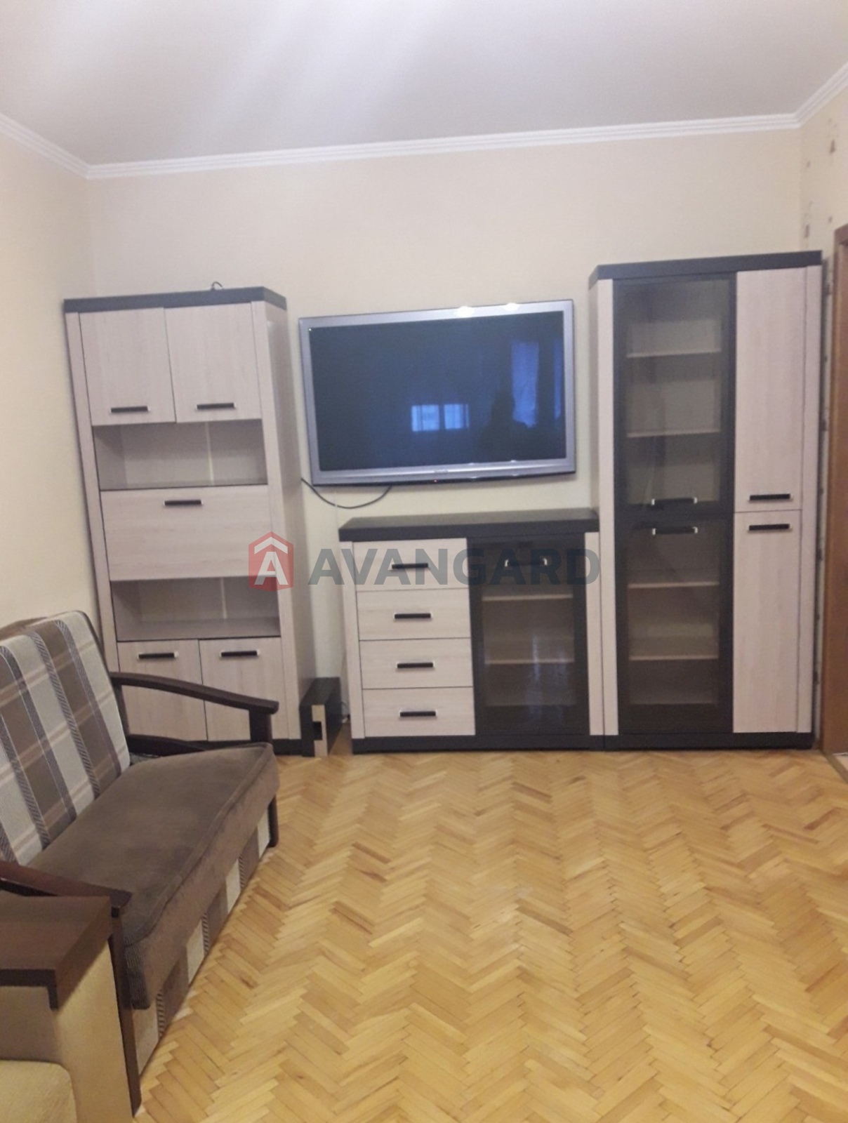 2 . , 56/-/9 . ., 15/18   3