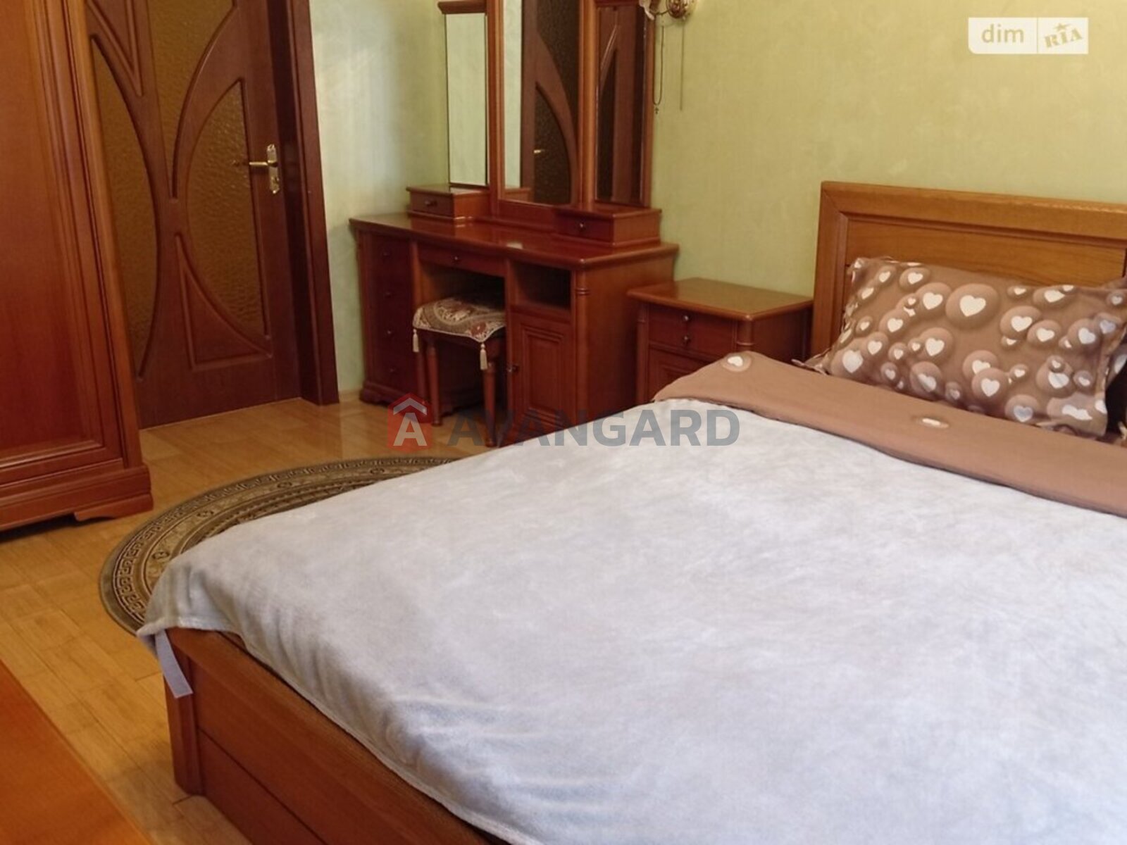 3 ��. ��������, 103/56/13 ��. �., 2/9 ������ ���� 7