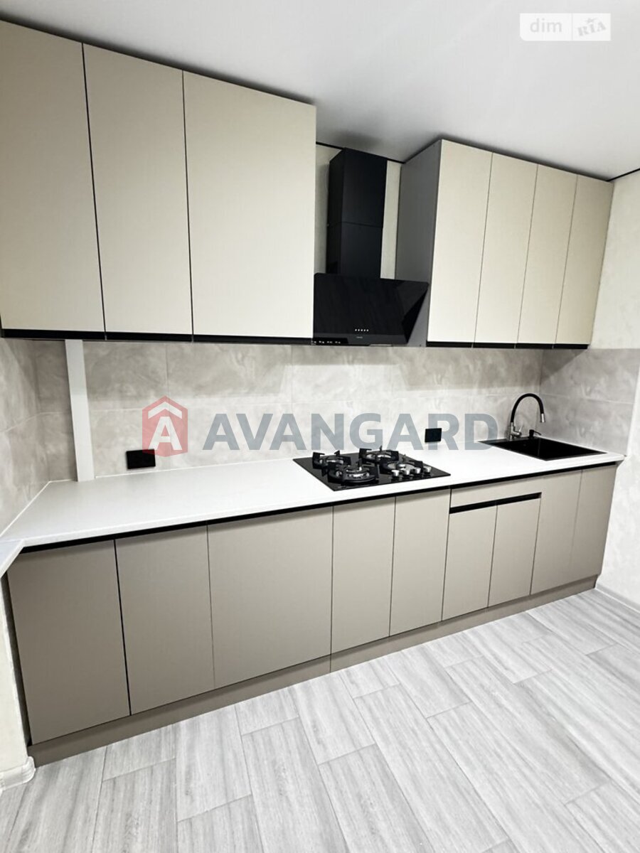 2 ��. ��������, 50/28/8 ��. �., 4/9 ������ ���� 22