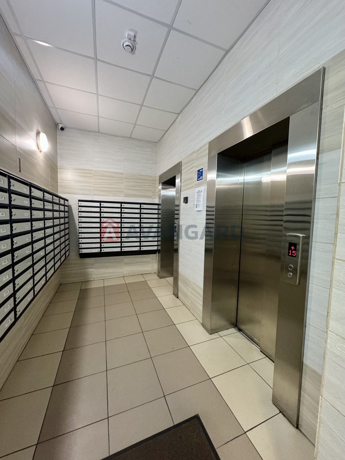 3 ��. ��������, 94/60/8 ��. �., 18/25 ������ ���� 18