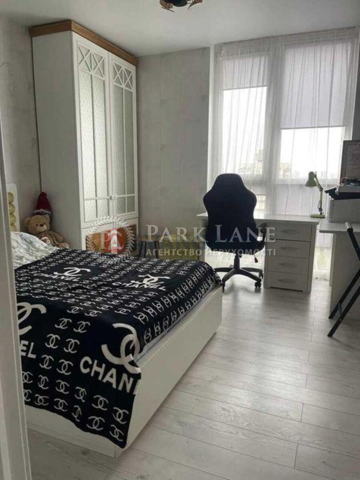 3 ��. ��������, 100/-/13 ��. �., 15/25 ������ ���� 14