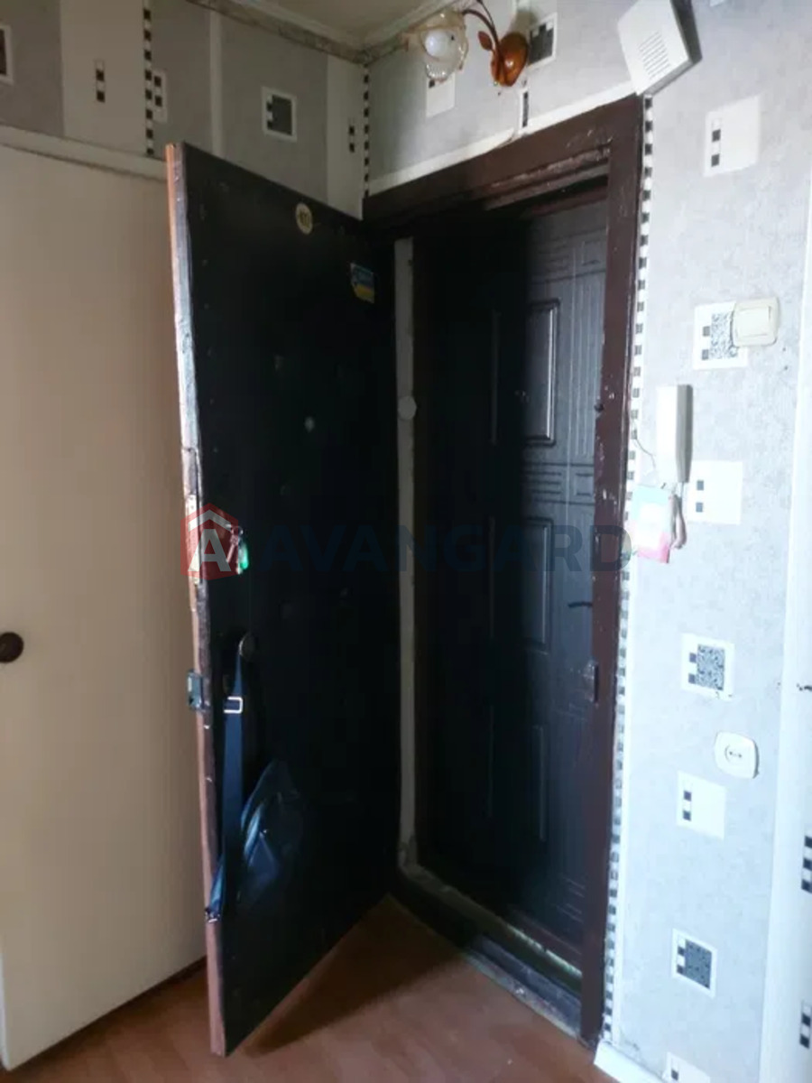 1 ��. ��������, 29/-/6 ��. �., 8/10 ������ ���� 15