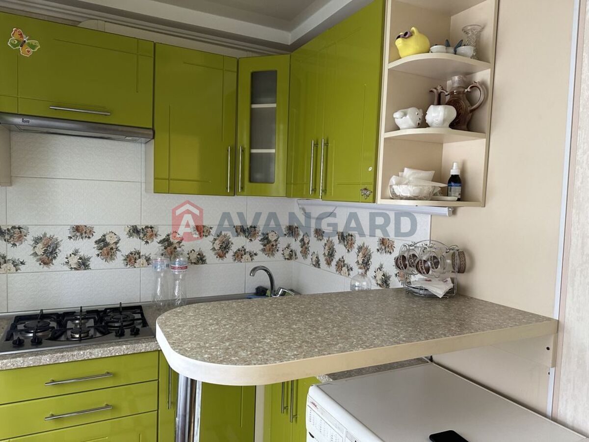 3 ��. ��������, 54/-/7 ��. �., 3/5 ������ ���� 18