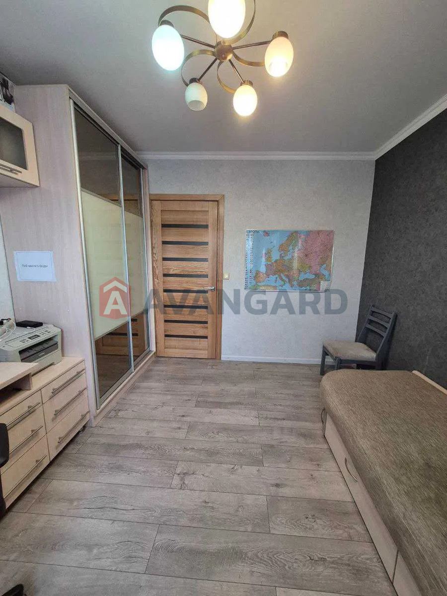 3 кім. квартира, 72/-/14 кв. м., 5/9 поверх фото 8 3 кім. квартира, 72/-/14 кв. м., 5/9 поверх фото 8