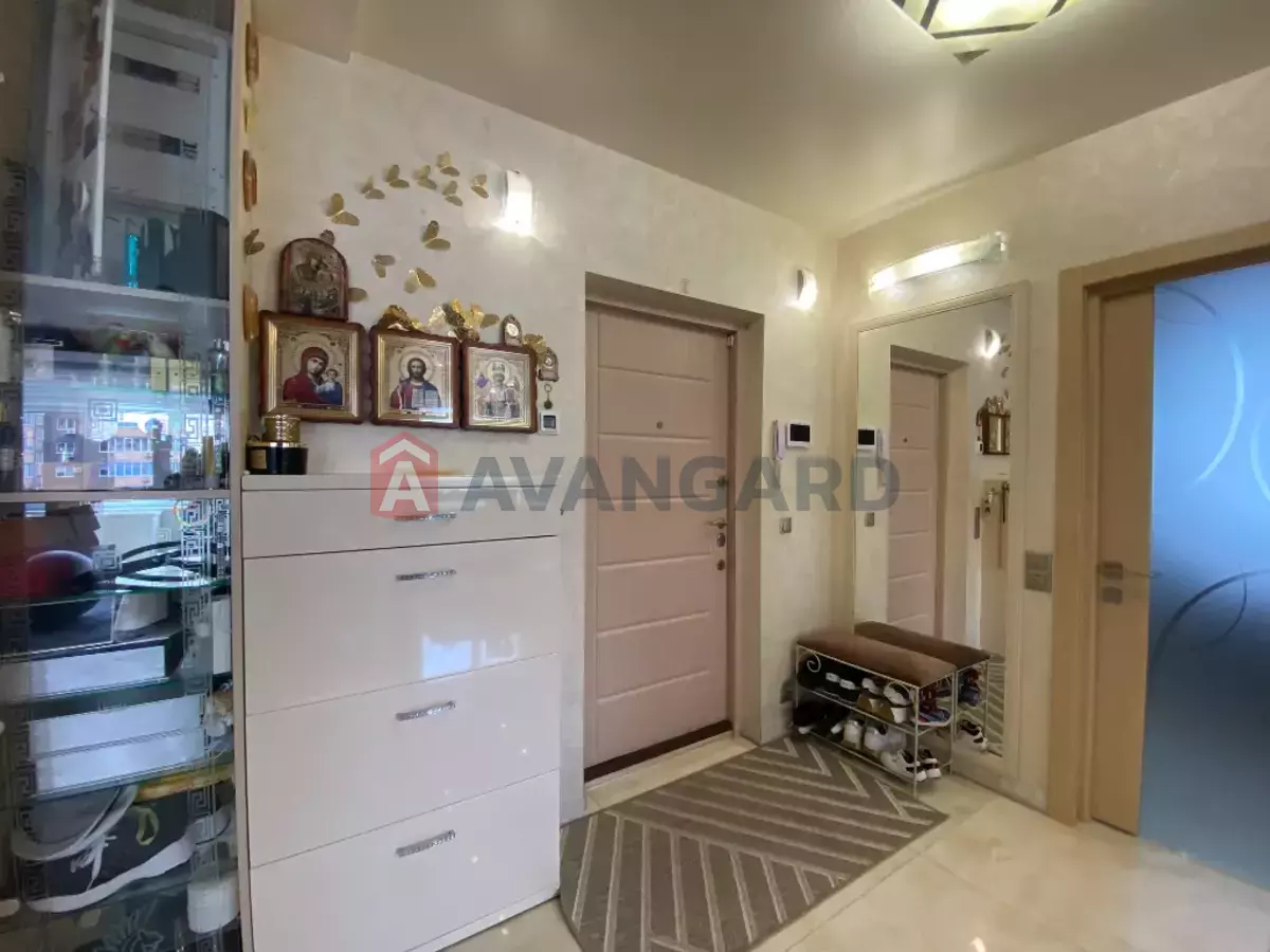 3 ��. ��������, 117/-/23 ��. �., 2/12 ������ ���� 4