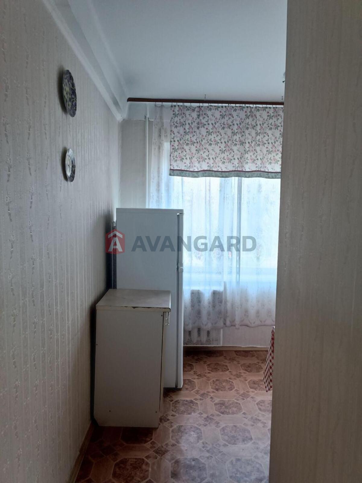 2 . , 48/33/7 . ., 4/5   6