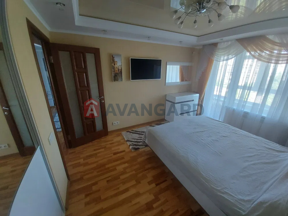 3 ��. ��������, 68/-/9 ��. �., 9/9 ������ ���� 16