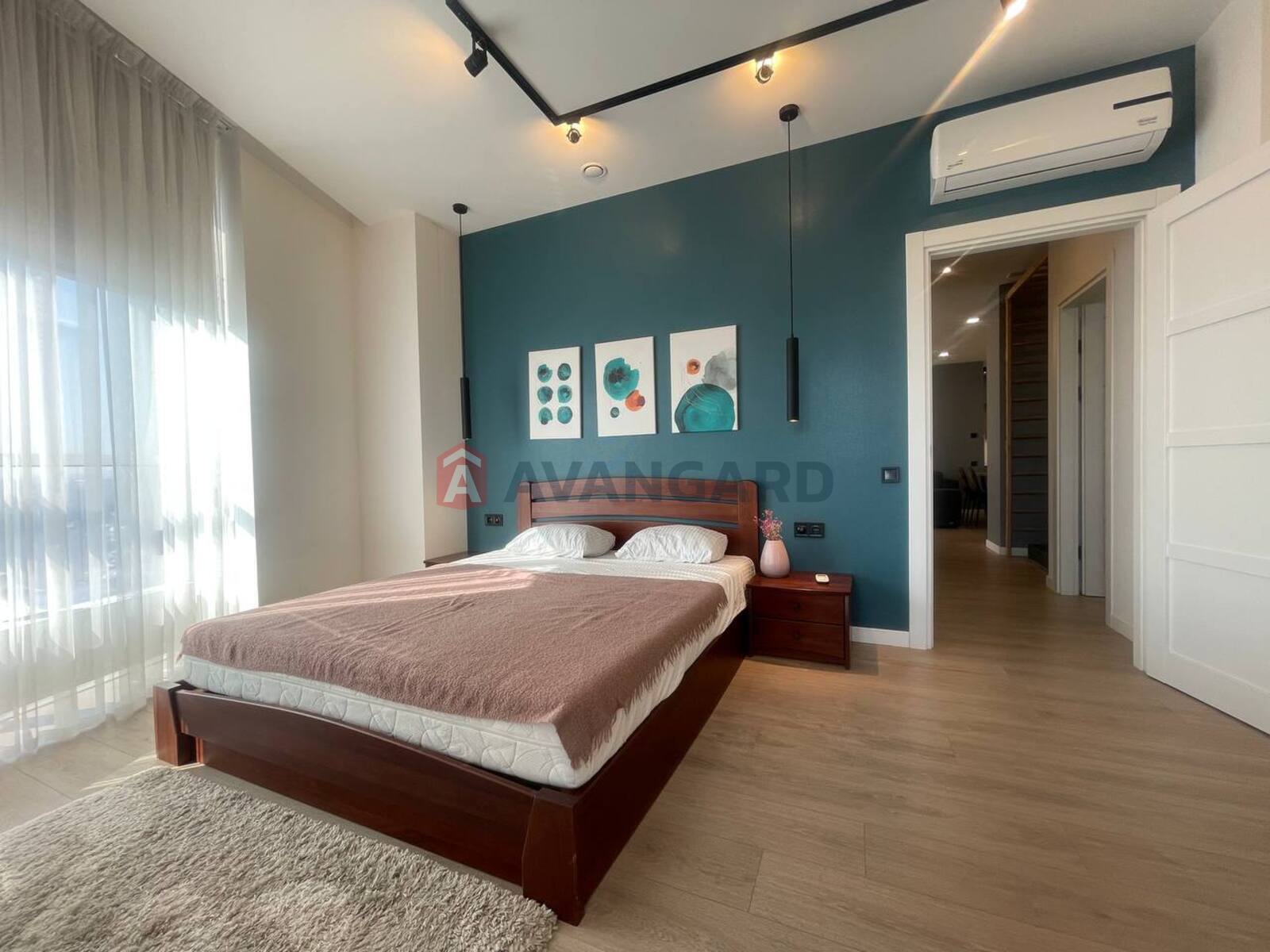 4 . , 120/-/53 . ., 18/24   19