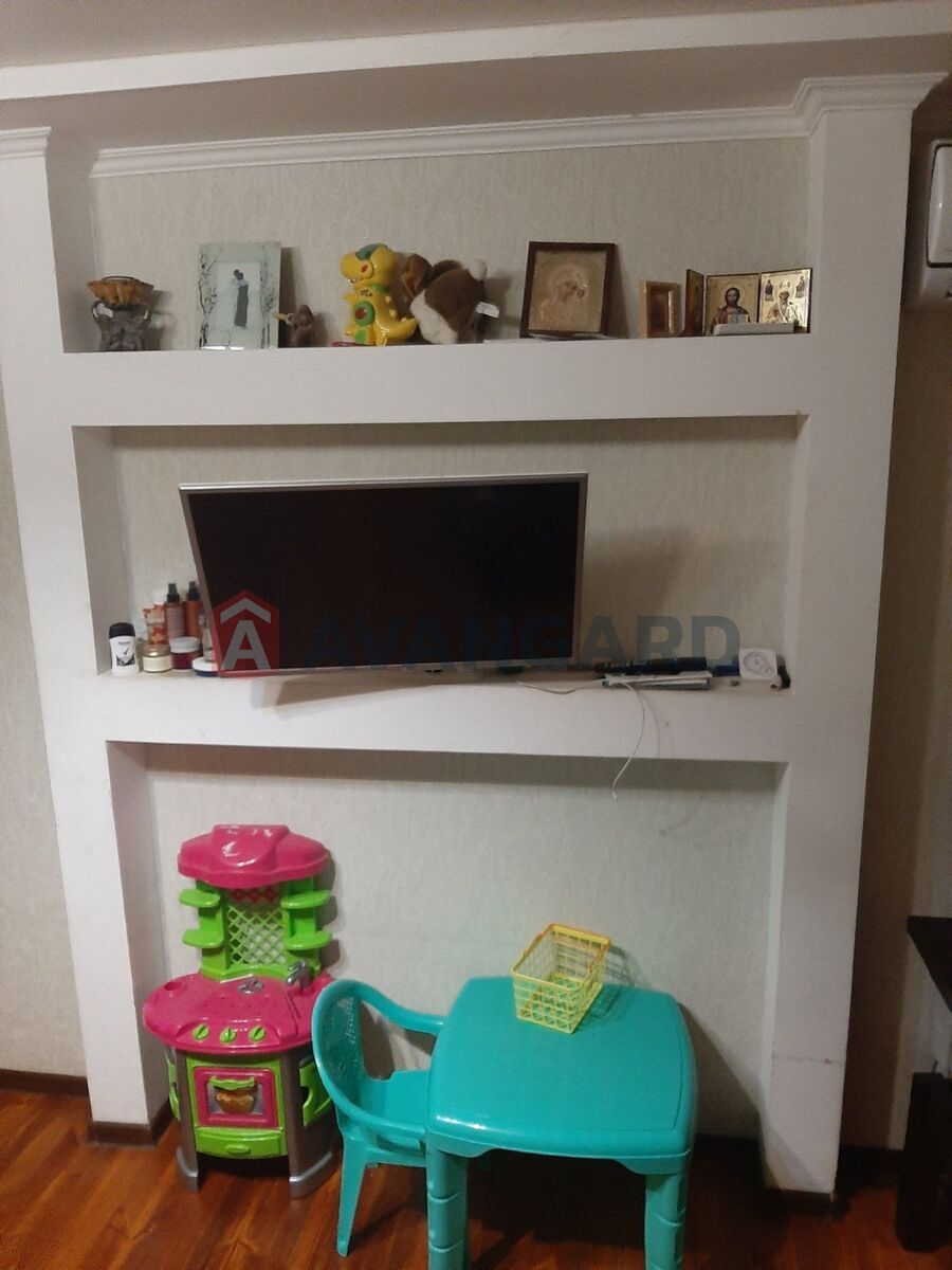 1 ����. ��������, 33/17/6 ��. �., 1/5 ���� ���� 6