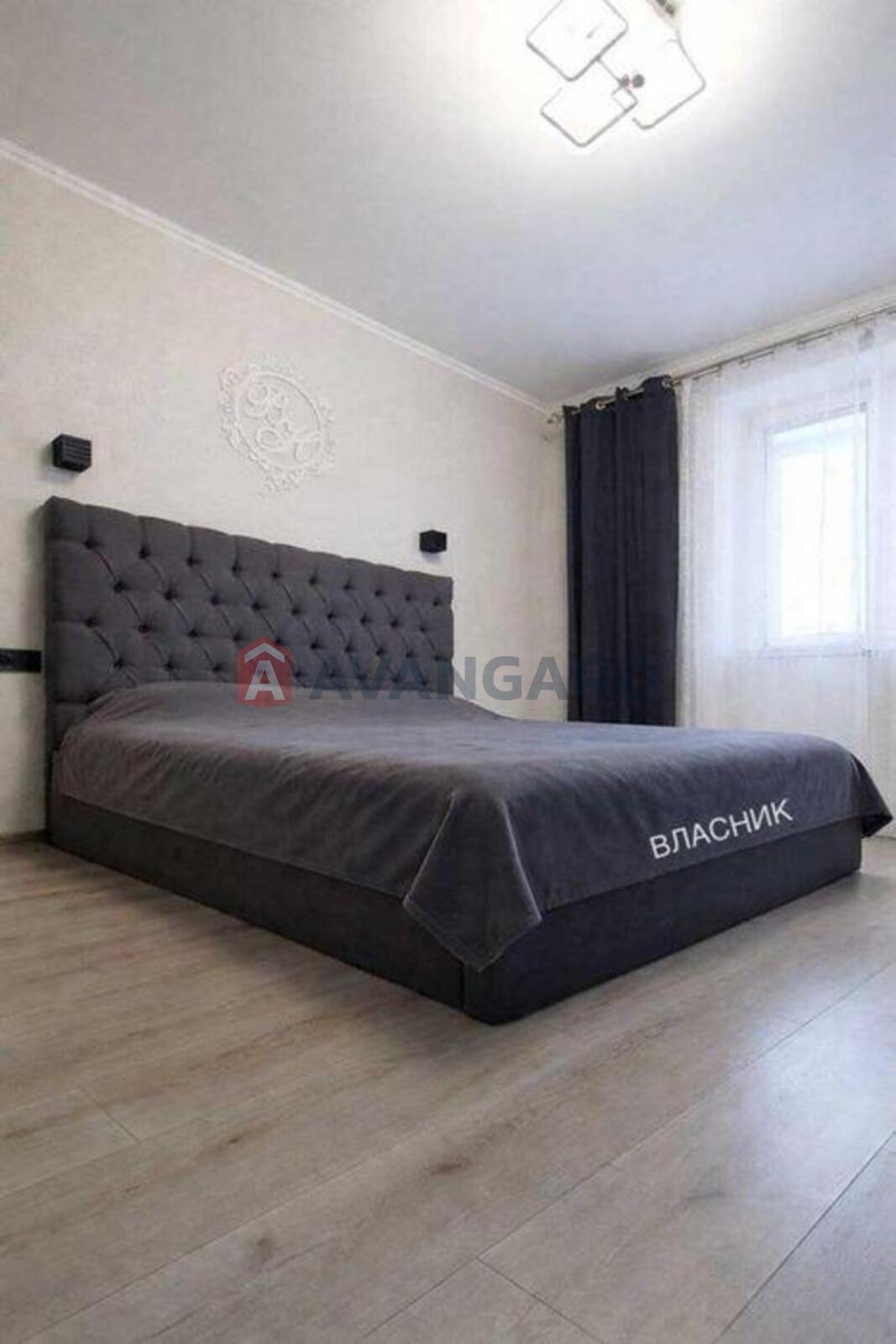 1 ����. ��������, 38/-/10 ��. �., 7/9 ���� ���� 2