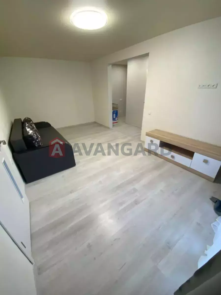 1 ��. ��������, 45/-/- ��. �., 2/5 ������ ���� 2