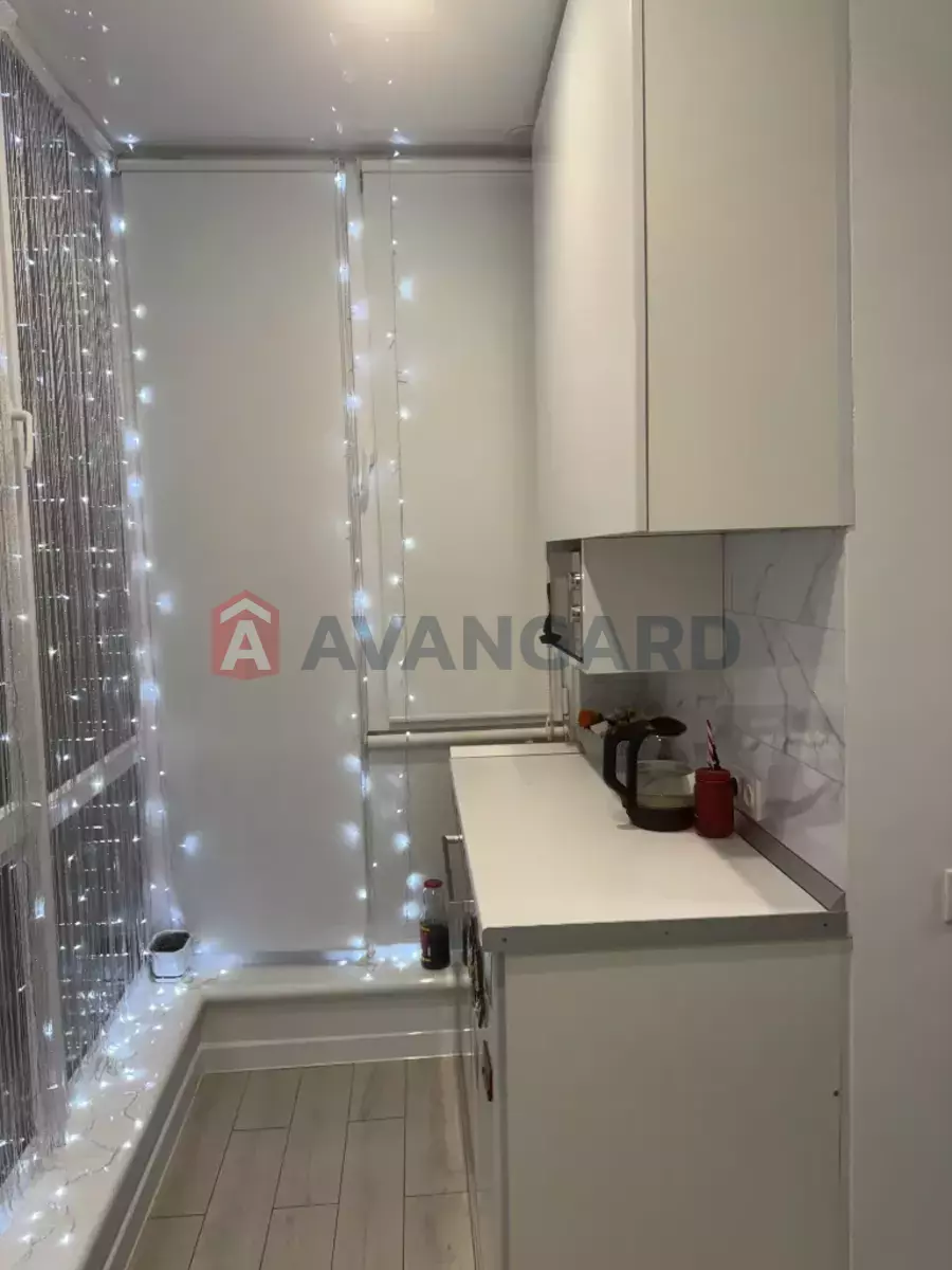 1 ��. ��������, 44/22/12 ��. �., 8/12 ������ ���� 8