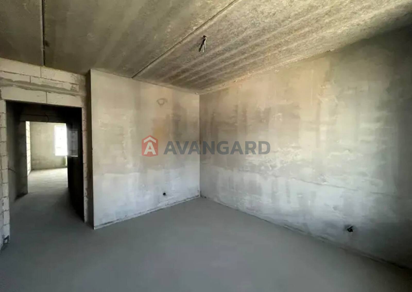 2 ��. ��������, 67/35/16 ��. �., 9/10 ������ ���� 4